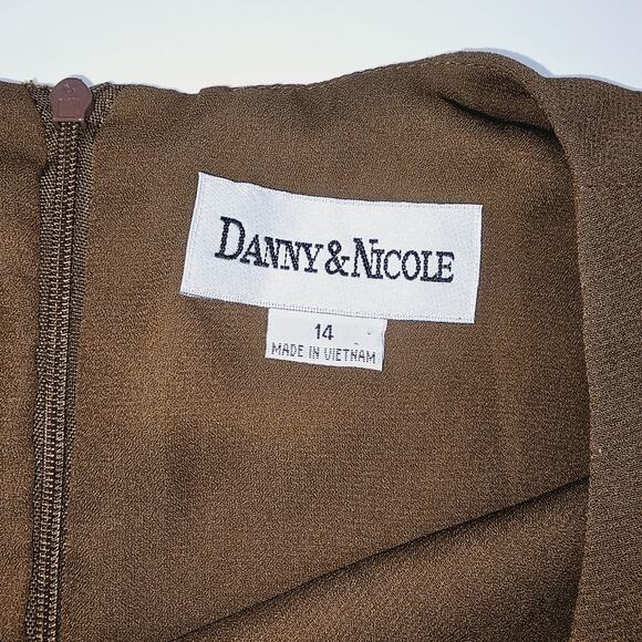 Danny & Nicole Brown Shift Midi Dress Size 14 - Picture 4 of 7